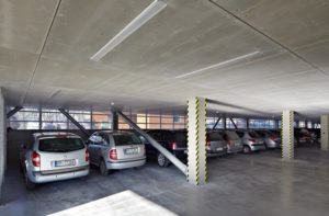Un exhibitionniste s'attaque à plusieurs personnes dans un parking de Toulouse cdr