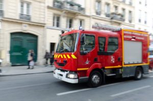 20 blessés dont 1 blessé grave dans l'incendie d'un immeuble prés de la gare cdr